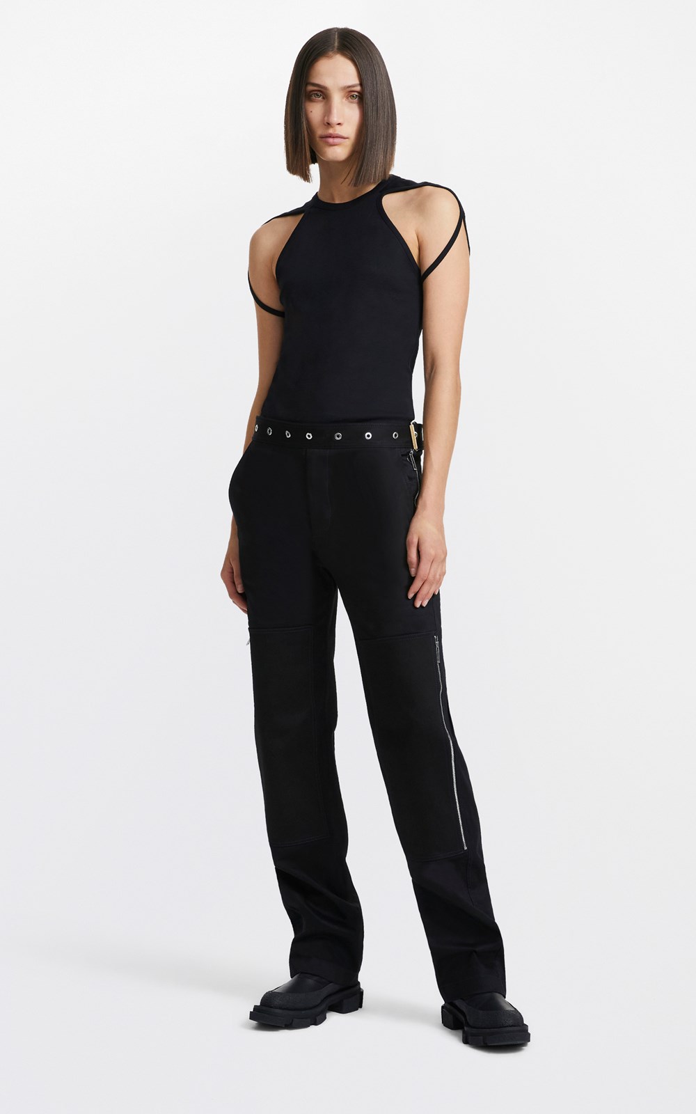 New  | MIRROR BUCKLE PANT