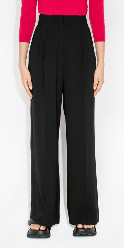 Wear to Work  | Crepe Pleat Front Pant | 990 Black