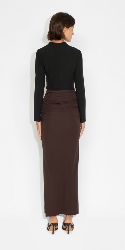 New Arrivals | Ruched Body Top | 990 Black