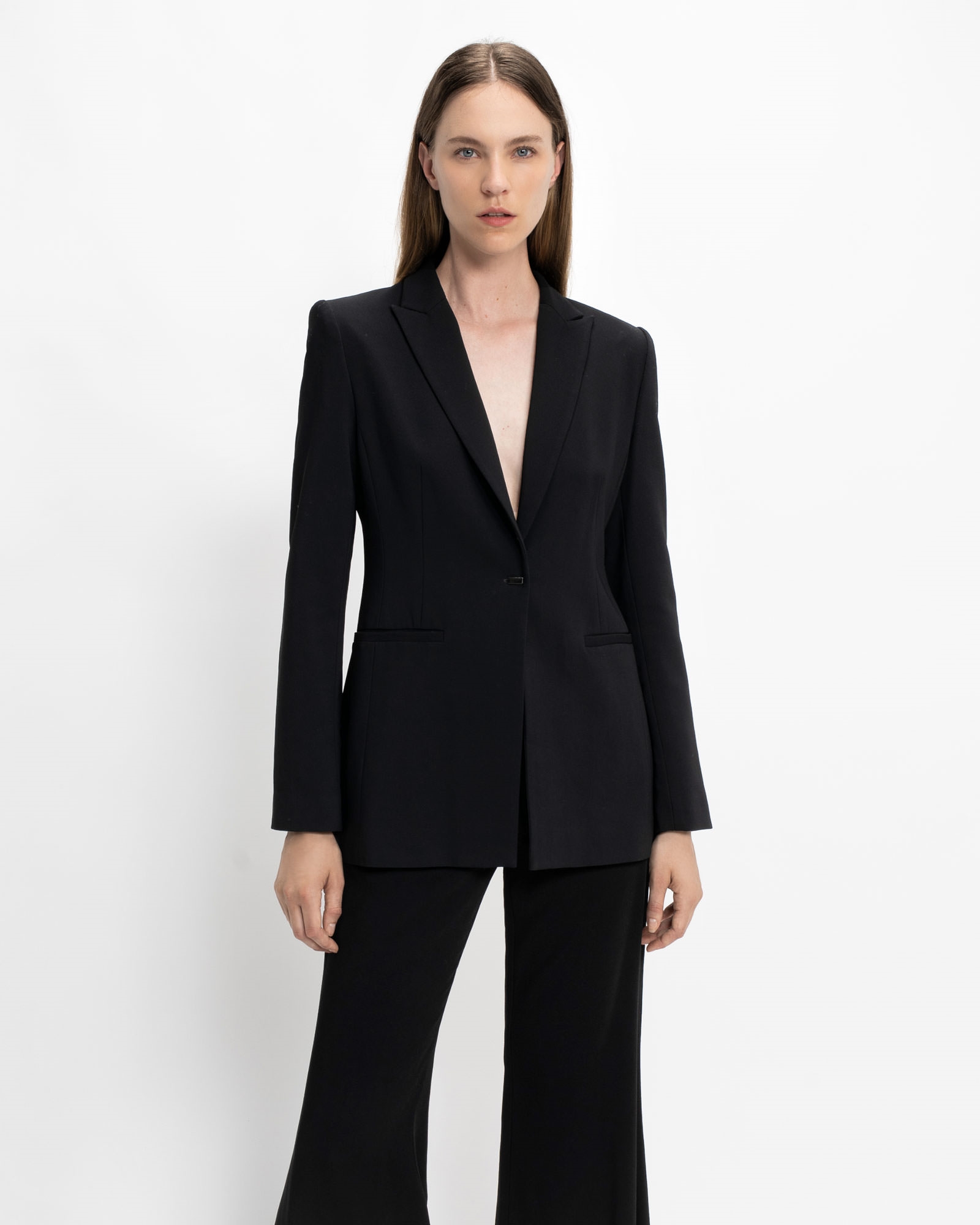 Jackets and Coats  | Signature Blazer | 990 Black
