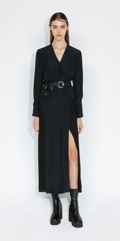 Sale | Satin Pleated Dress | 990 Black