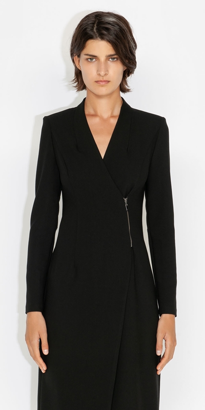 Cue Cares - Sustainable  | Eco Twill Wrap Dress | 990 Black