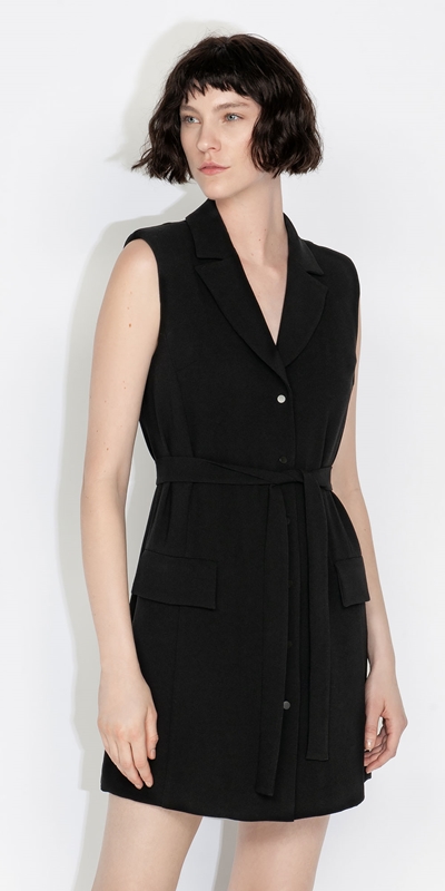 Cue Cares - Sustainable  | Sleeveless Blazer Dress | 990 Black