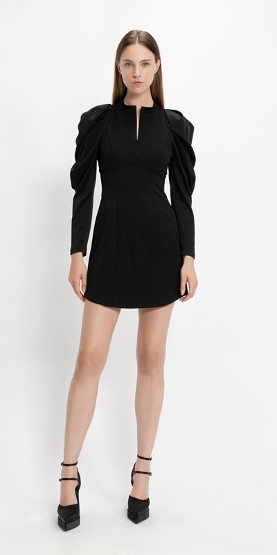 Cue Cares - Sustainable | Sculpted Shoulder Twill Dress | 990 Black