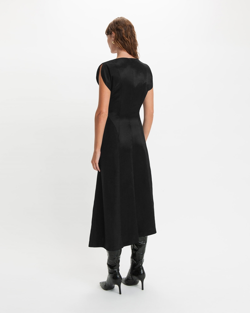 Occasionwear  | V Neck Midi Dress | 990 Black