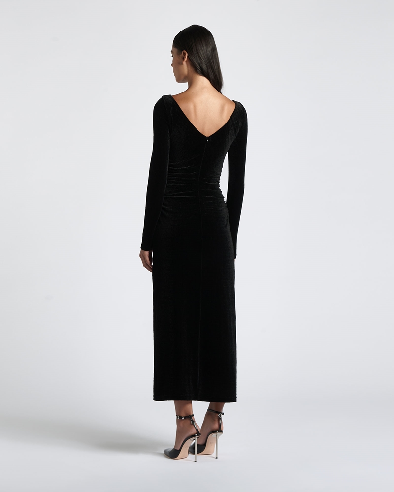 Occasionwear  | Twist Front Velvet Midi Dress | 990 Black