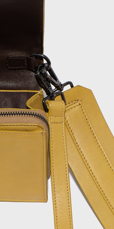 Accessories | Accordion Leather Bag | 292 Mustard