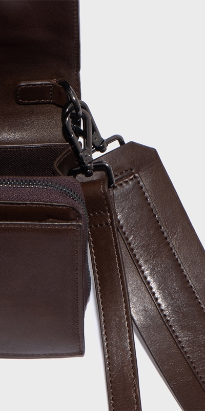 Accessories | Accordion Leather Bag | 890 Black/Chocolate