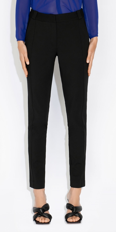 Pants  | Regular Waist Skinny Leg Pant | 990 Black