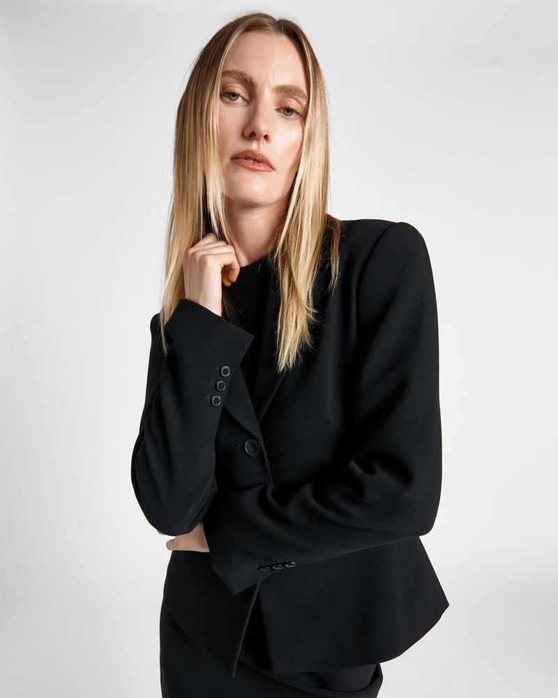 Jackets and Coats  | Zip Detail Cropped Jacket | 990 Black