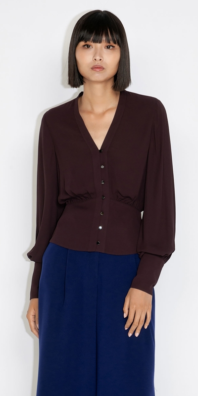 Cue Cares - Sustainable  | V Neck Magyar Sleeve Top | 630 Plum