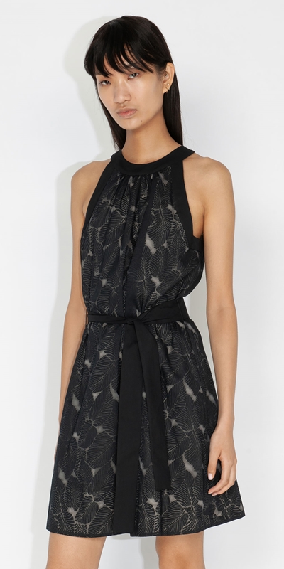 Sale  | Leaf Burnout Trapeze Dress | 990 Black